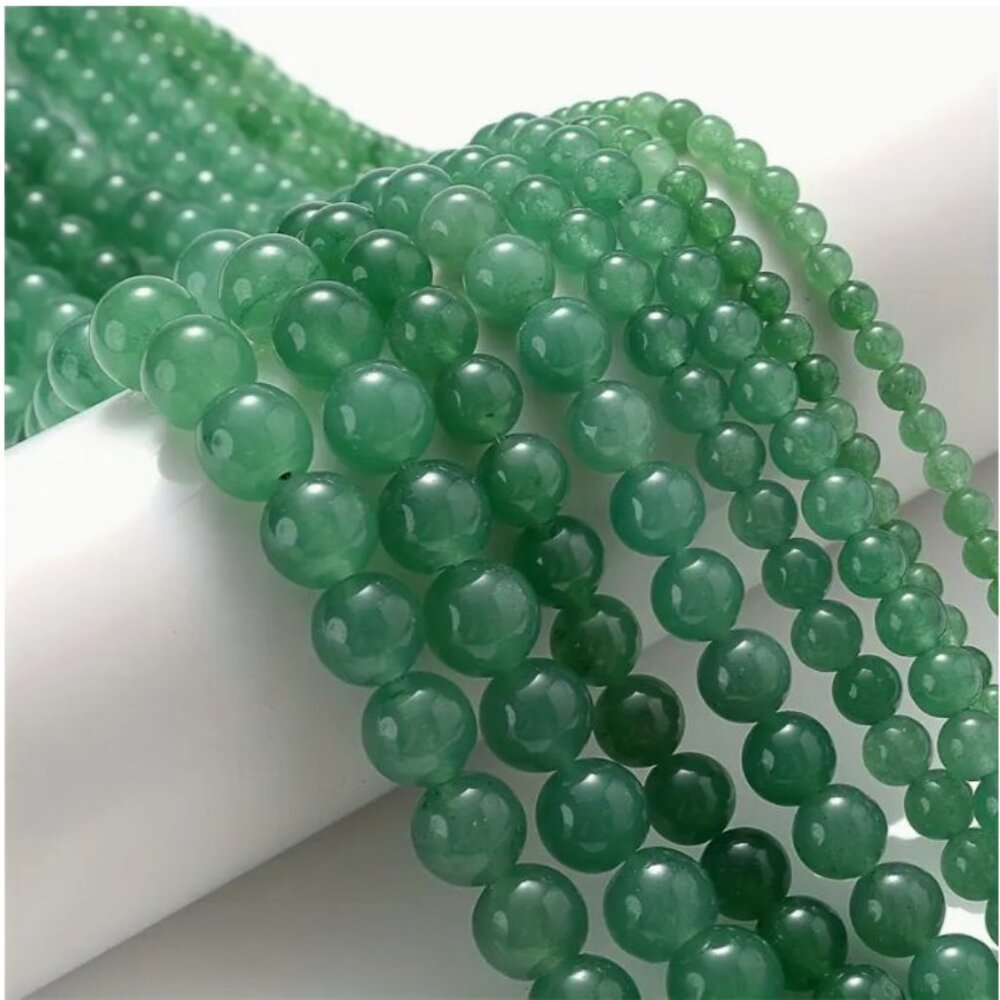 Green Aventurine Gemstone Beads.    15" strand